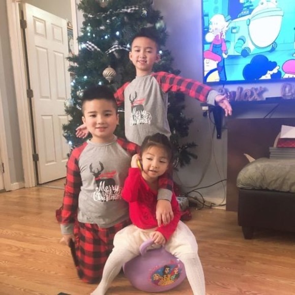 Meet your Posher, Trinh - Picture 1 of 1